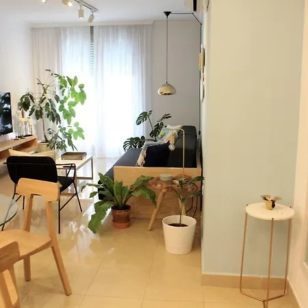 Suites Park 2a Apartment *
